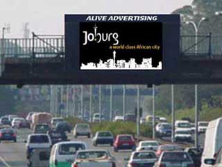 Digitale Plakatwand an M1 Süd